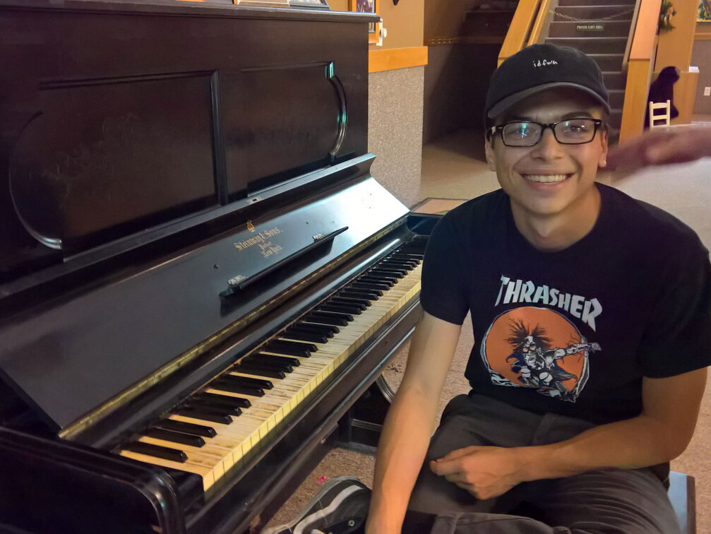 WP-20170812-16-06-37-Rich