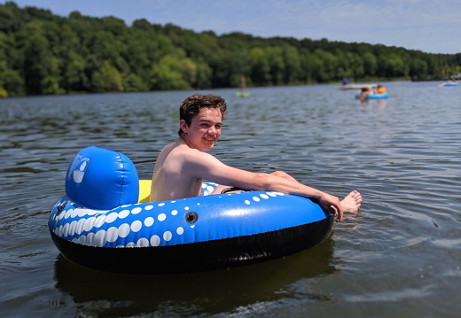 00100lPORTRAIT-00100-BURST20190810130247677-COVER