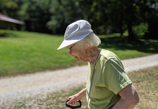 00100lPORTRAIT-00100-BURST20190810140945973-COVER