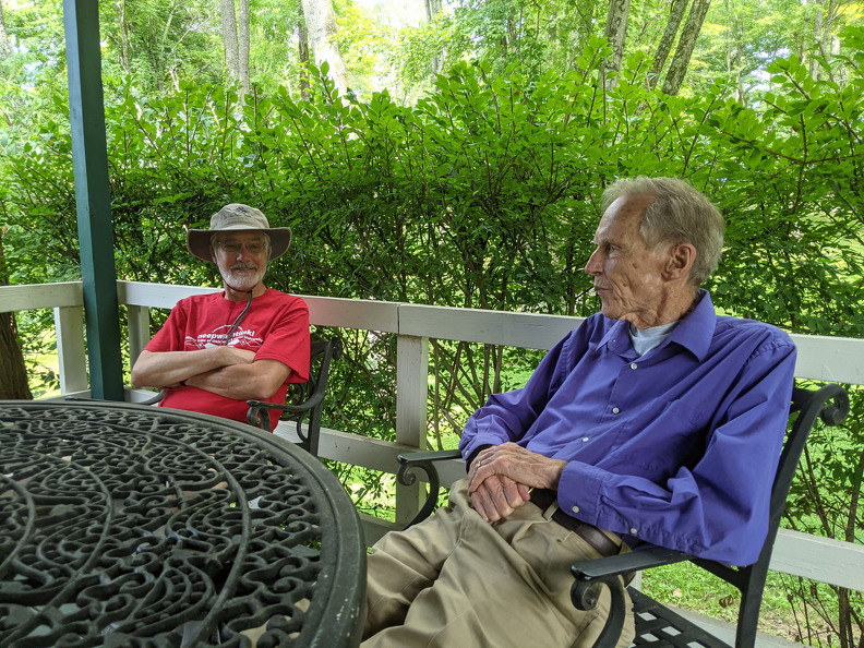 PXL 20210813 193051137