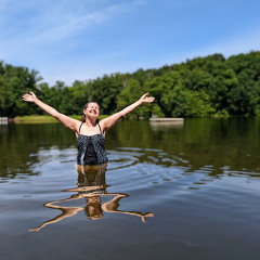 PXL 20220813 164603520 