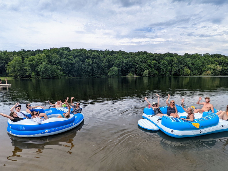 PXL 20220813 194720708 