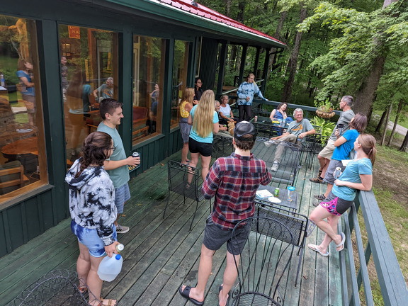 PXL 20220814 000748994