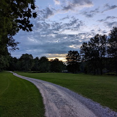 PXL 20220814 010543514 