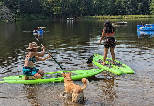 PXL 20230818 194220199