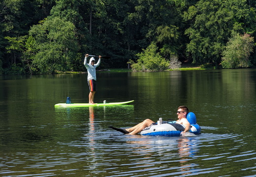 PXL 20230819 195053060