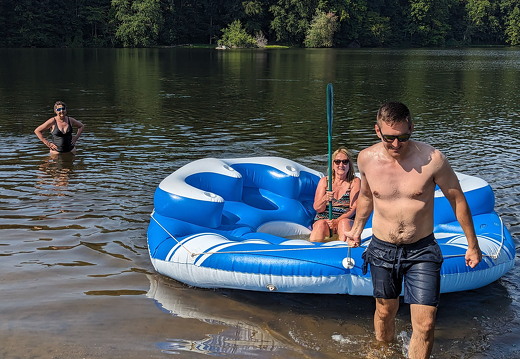 PXL 20230819 204649048