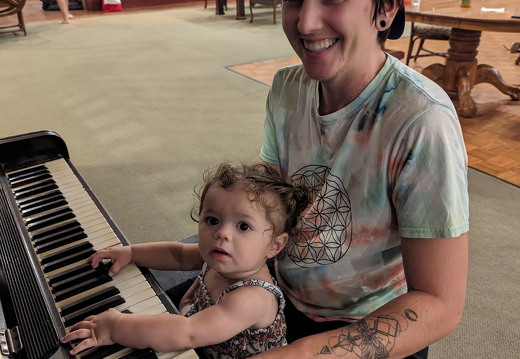 PXL 20230820 010032299