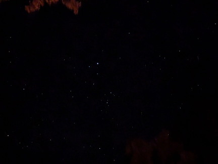 PXL 20230820 022217399.NIGHT