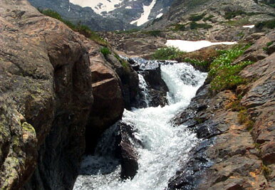 lakeisabelle-creek1-062502