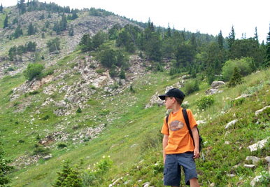 lostlaketrail-ezra-climbing2-062202