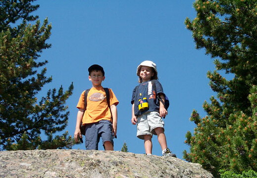 lostlaketrail-ezthea-rockcl-062202