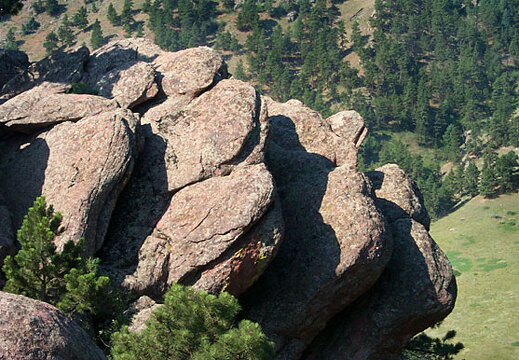 sanitas-rockn-062402