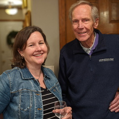 00100lrPORTRAIT-00100-BURST20191227172240445-COVER