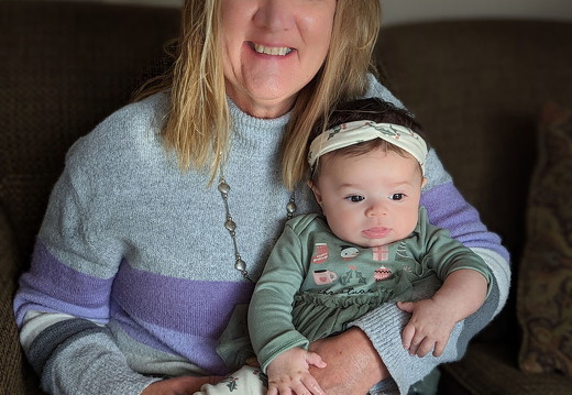 PXL 20221228 160846800.PORTRAIT-01