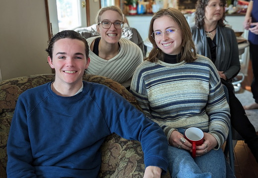 PXL 20221228 172858981.PORTRAIT-01