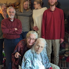 PXL 20221228 181845462.PORTRAIT