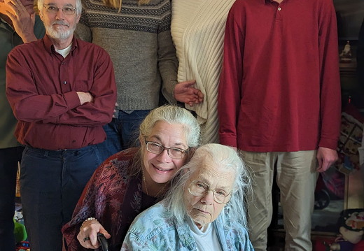 PXL 20221228 181845462.PORTRAIT