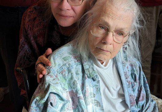 PXL 20221228 181849037.PORTRAIT-01