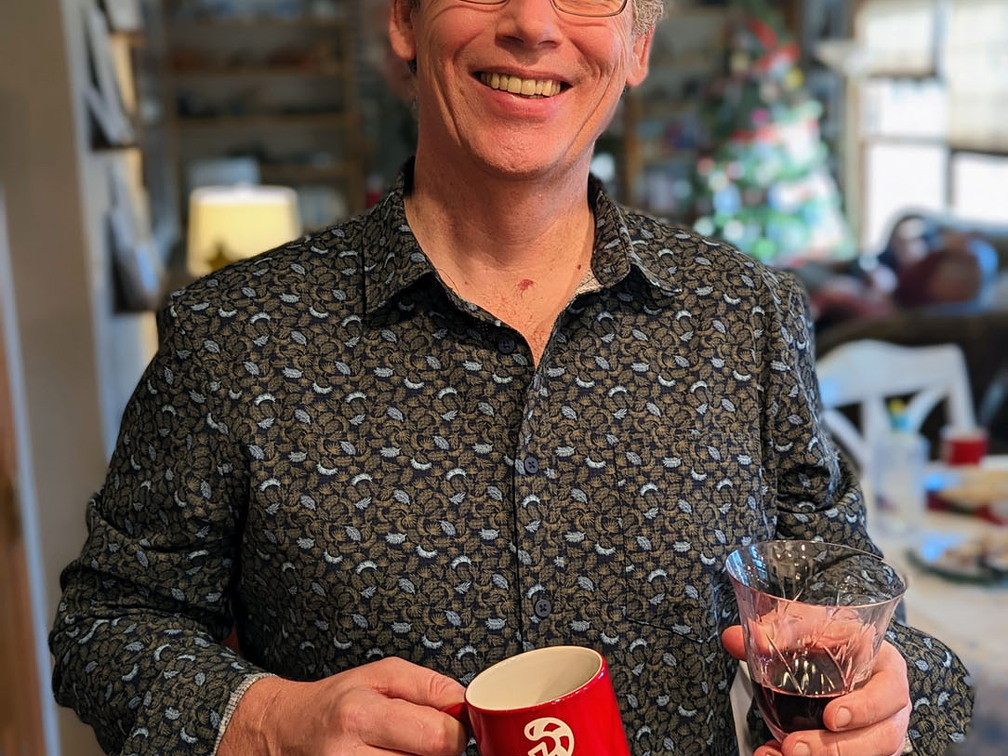 PXL 20221228 204221753.PORTRAIT 