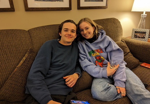 PXL 20221228 224117911