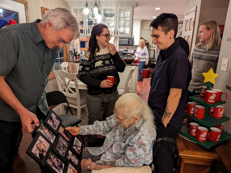 PXL 20221228 224614643