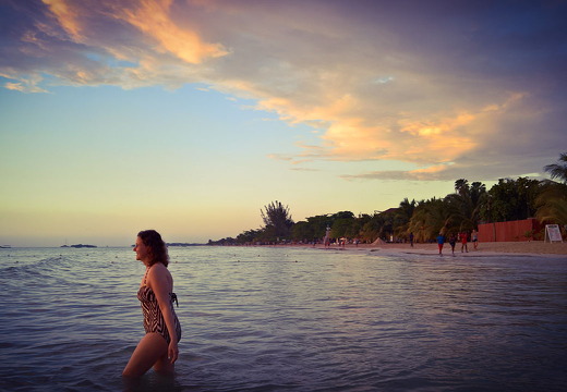 Nancy-Sunset-WhiteSands-Beach