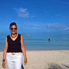 Nancy-White-Sands-Beach1