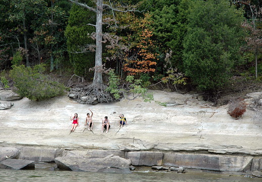 Hannah-Romiro-Thea-Eddy