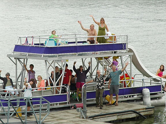 Party-Boat1