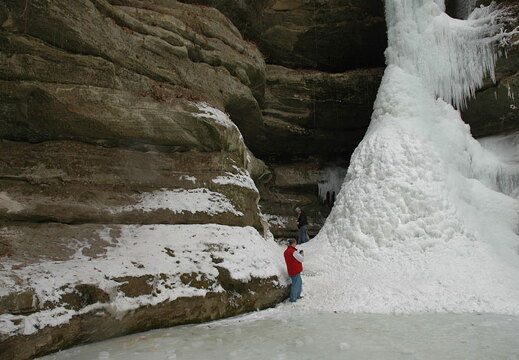 Wildcat-Canyon-frozen-water