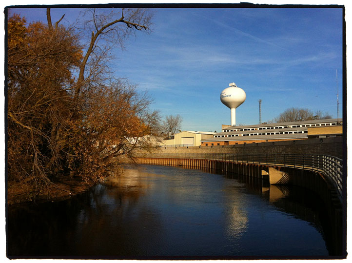 Des Plaines River Trail DesPLaines Riverwalk