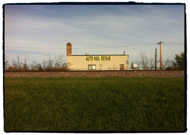 Des Plaines River Trail road