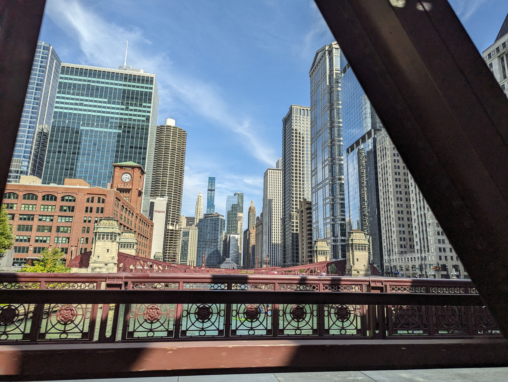 Chicago Architecture Center River Cruise Aboard Chicago’s First Lady