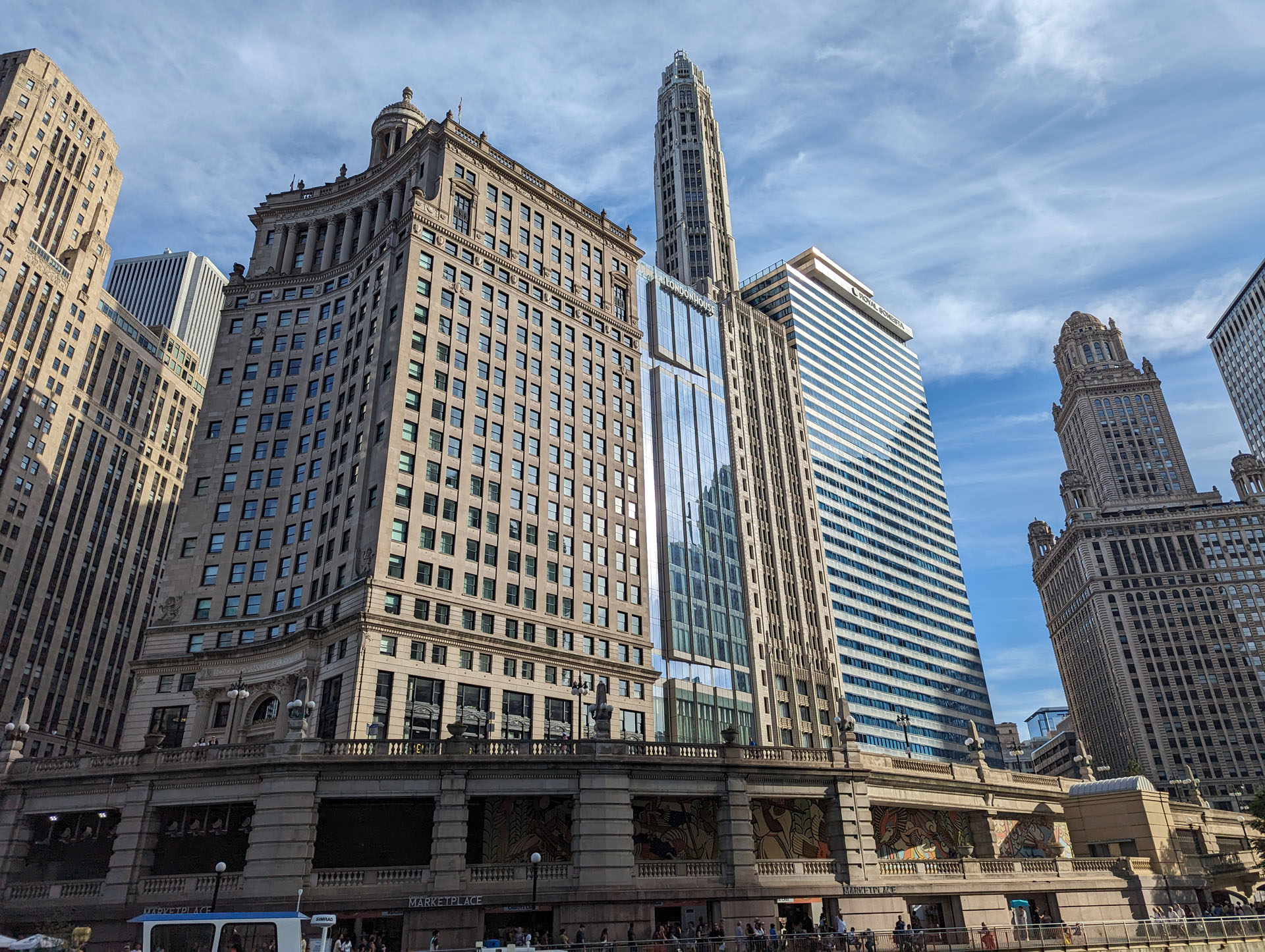 PXL 20230902 221023203