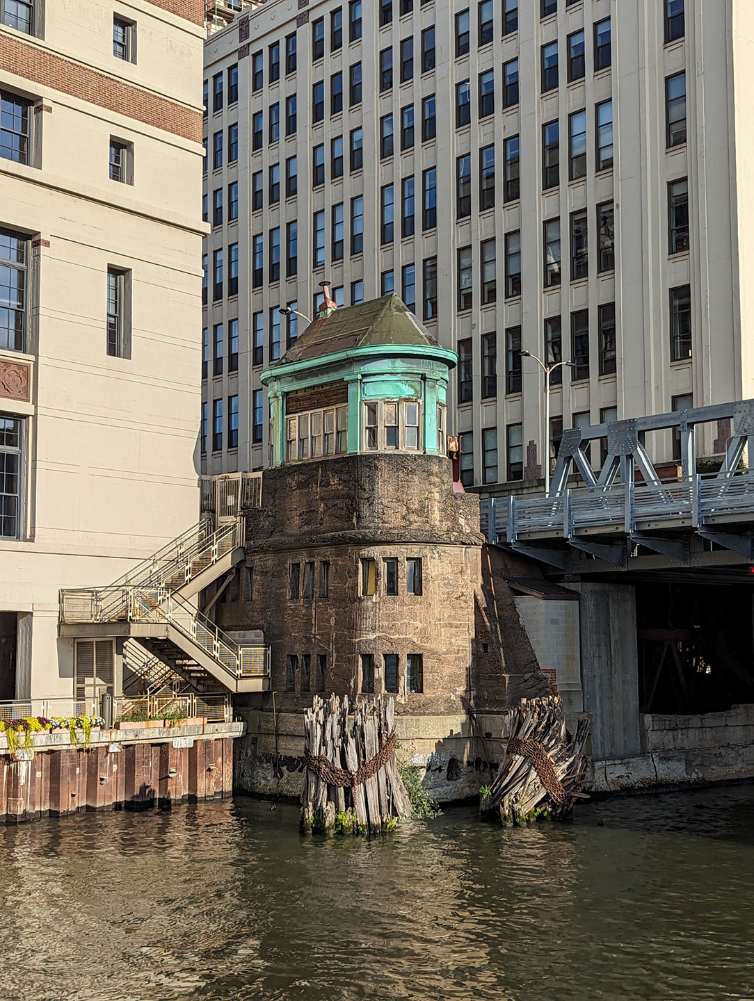 PXL 20230902 222933479