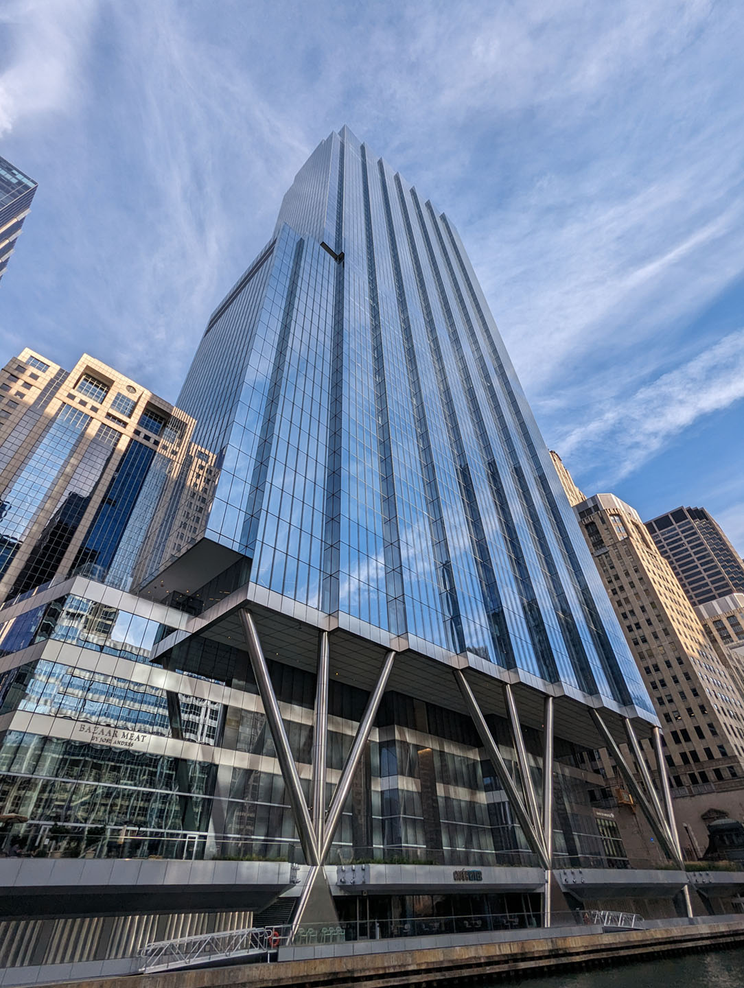 PXL 20230902 223842642