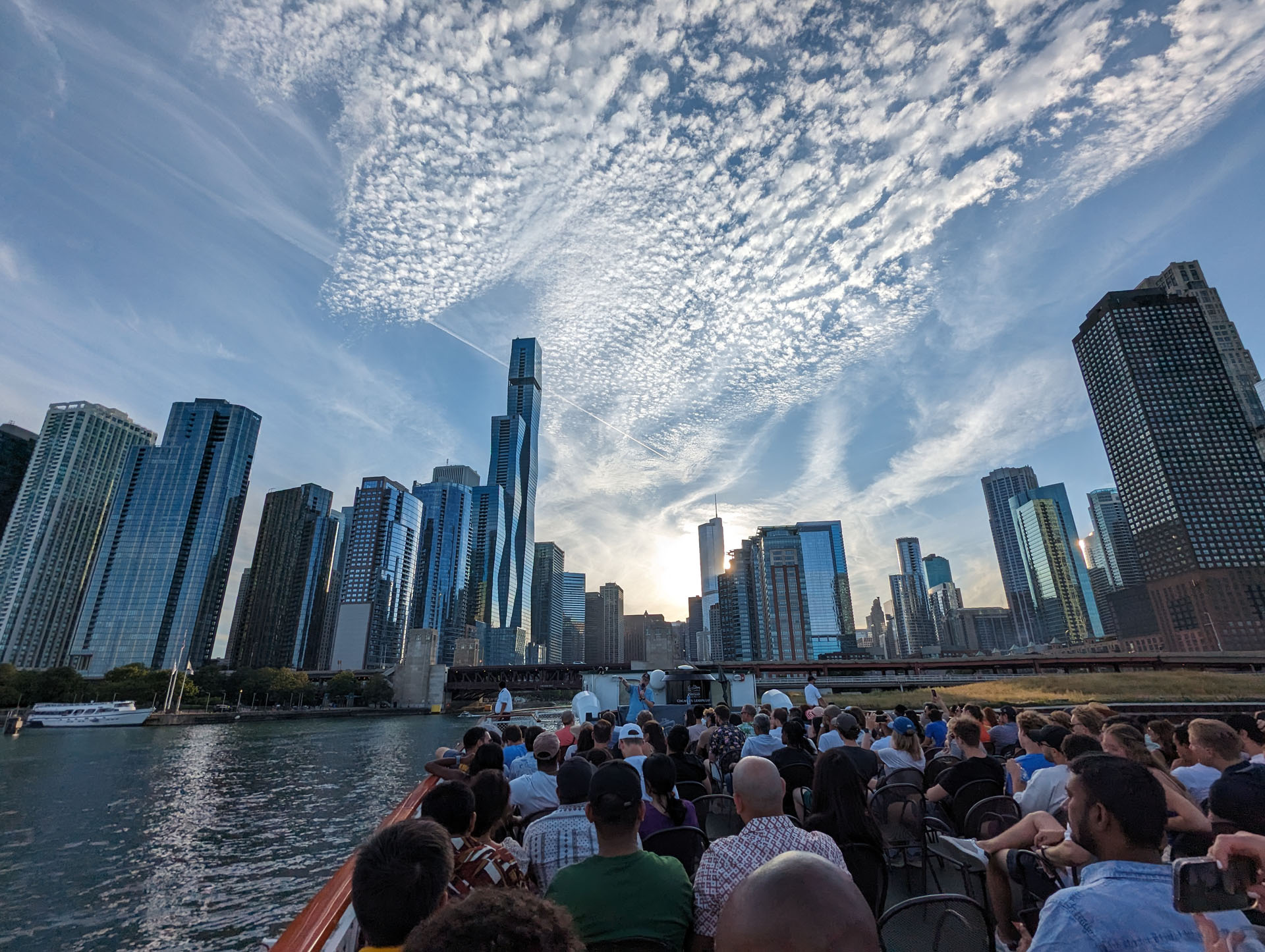 PXL 20230902 231841850