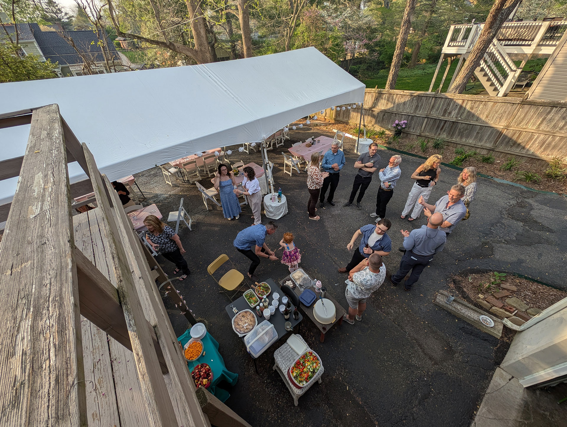 PXL 20250419 225042497