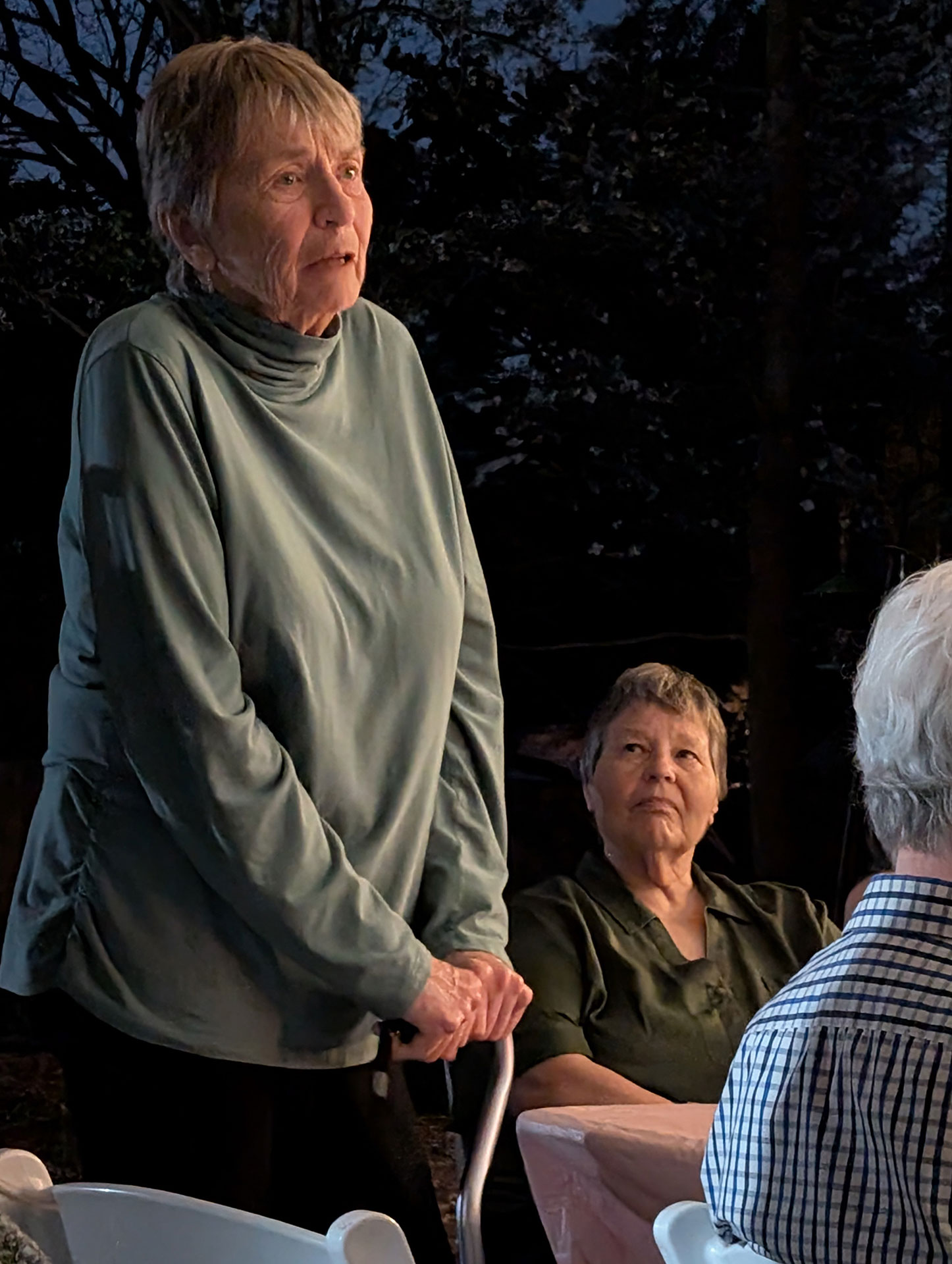 PXL 20250420 005902338