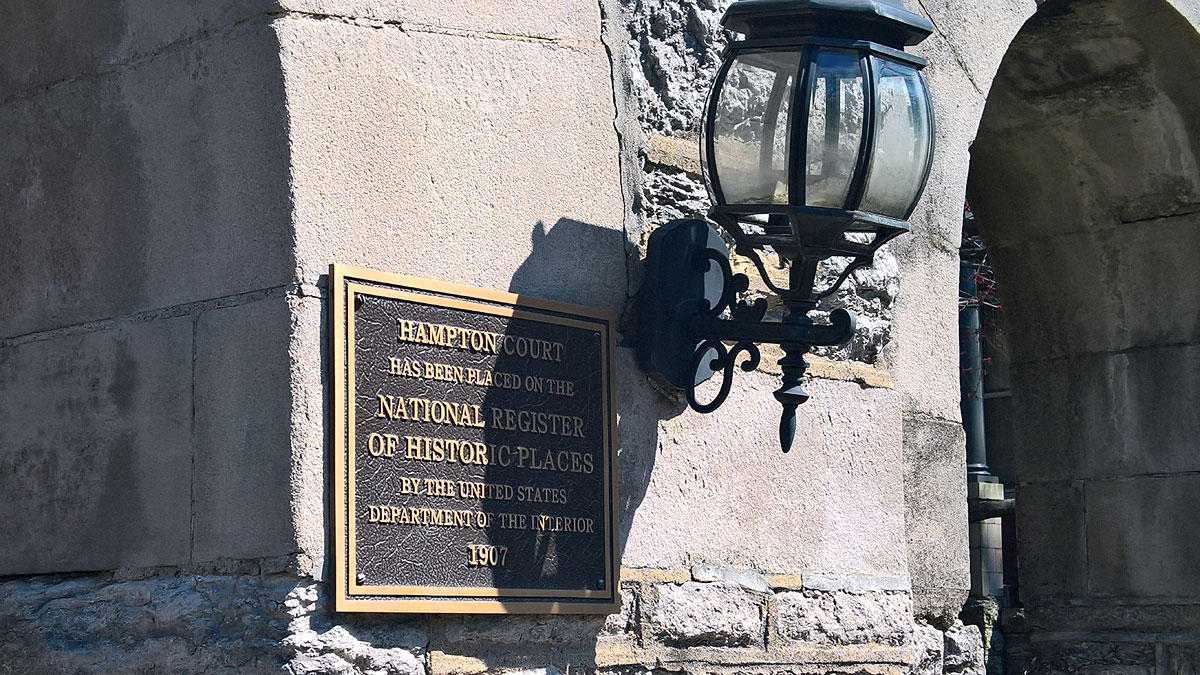 Hampton Court Historic 1907 WP 20180317 14 20 16