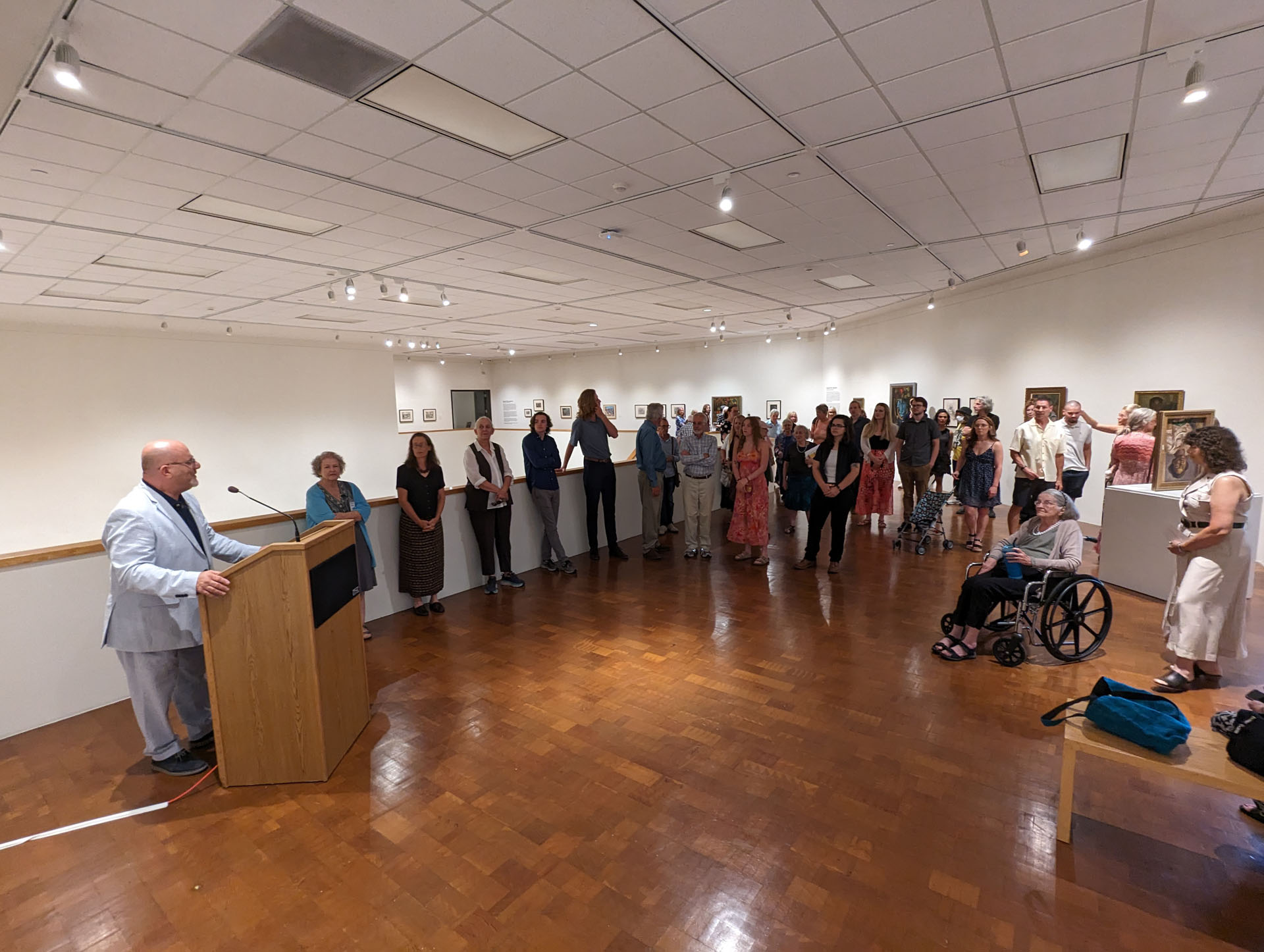 PXL 20230805 193727629