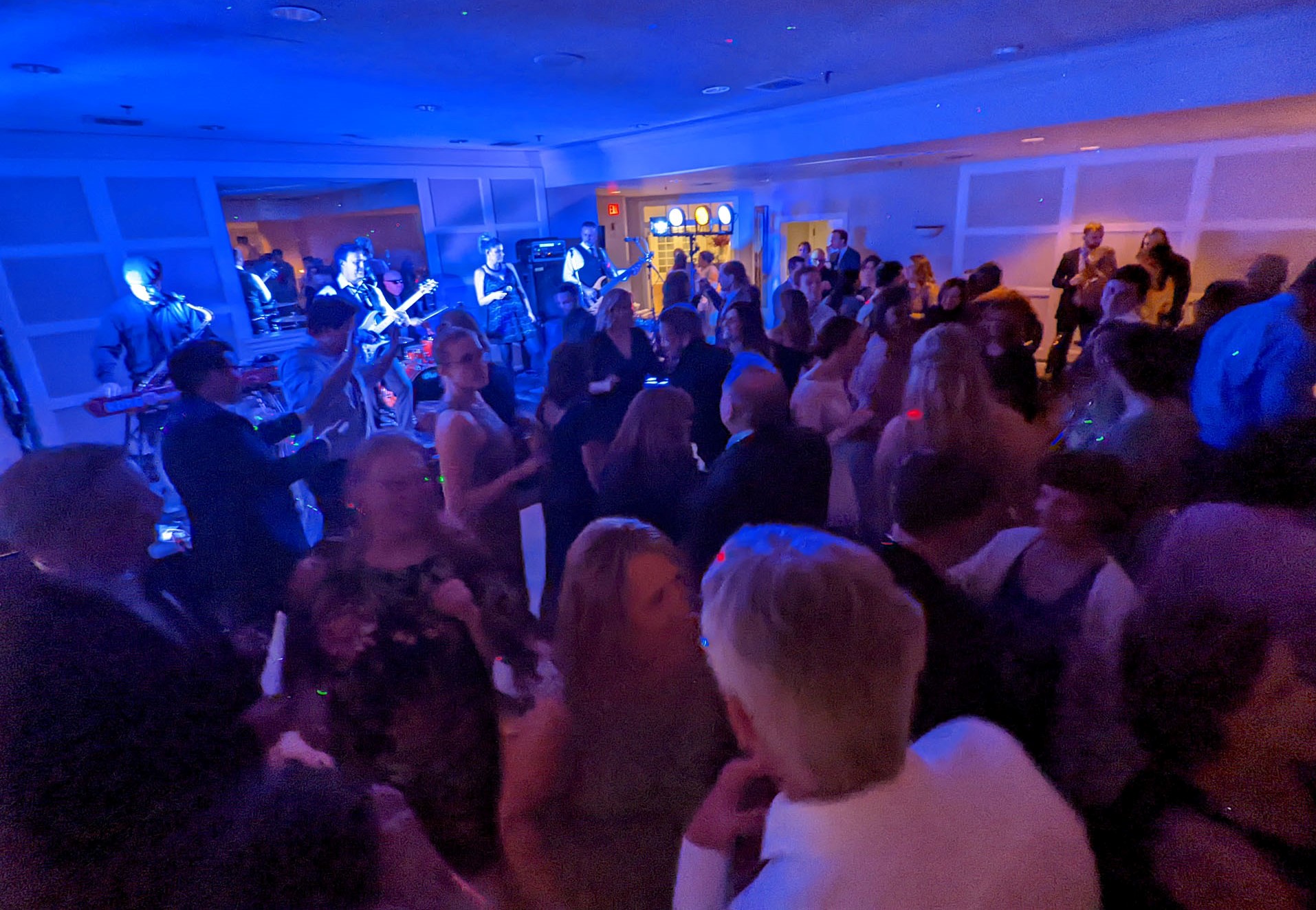 The Dance floor was jumpin!