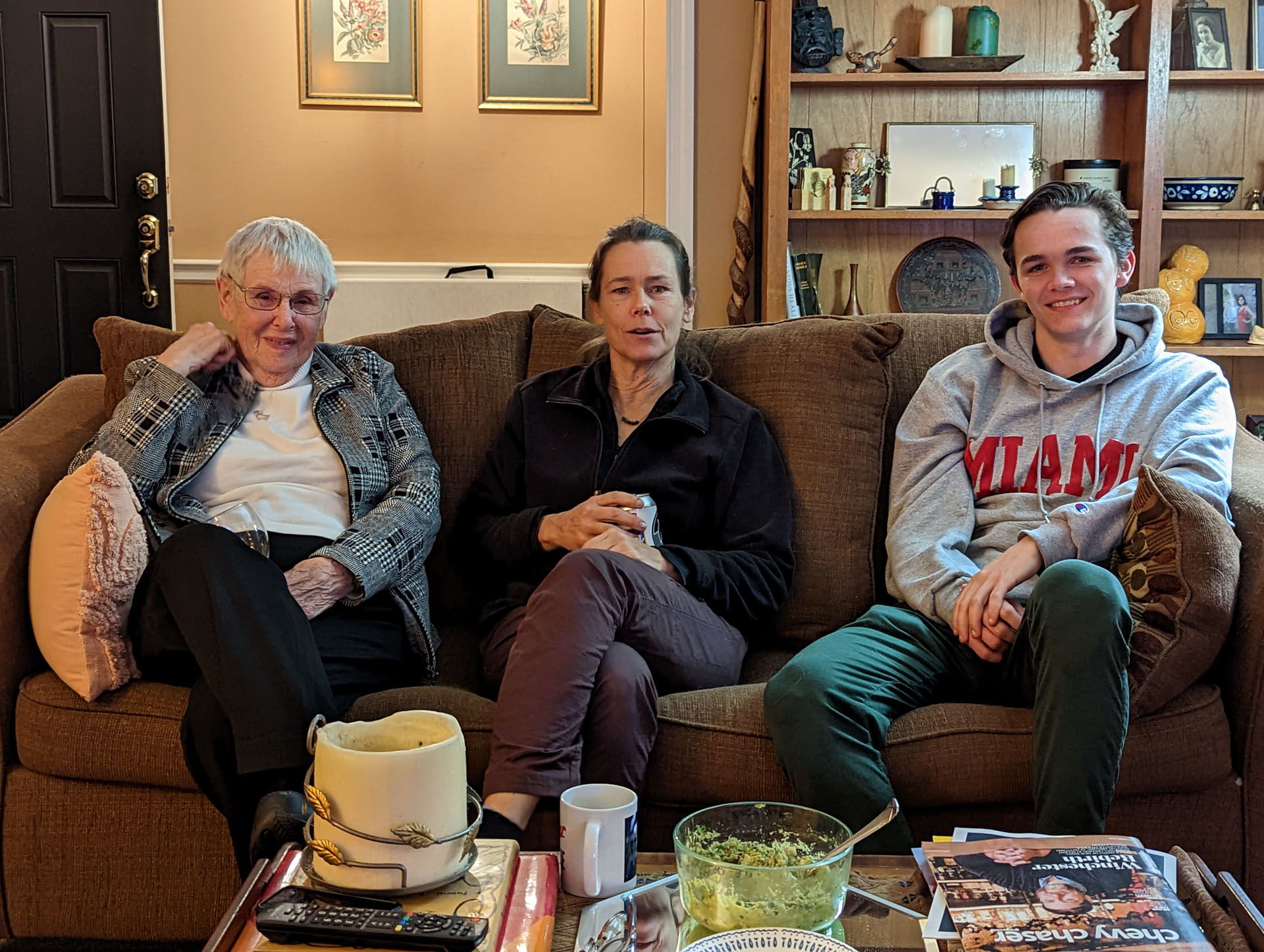 Doris, Melany, Eddie