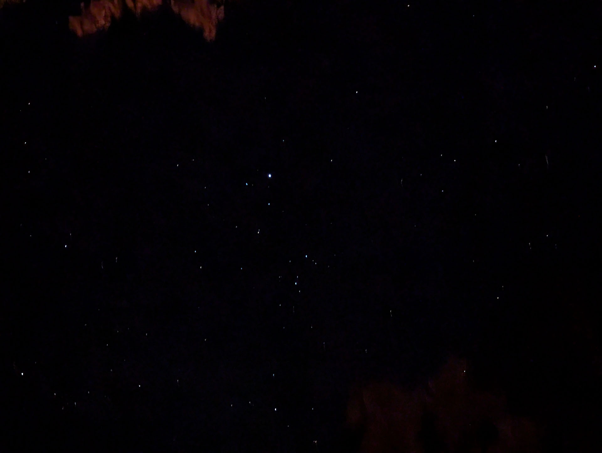 PXL 20230820 022217399.NIGHT