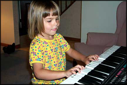 Thea piano