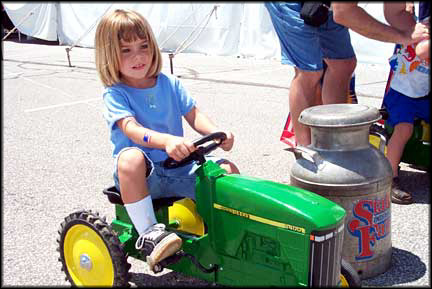 Thea tractor