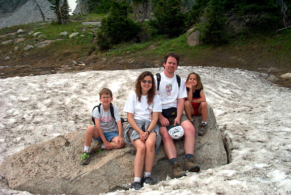 Lakeisabelle family1 062502