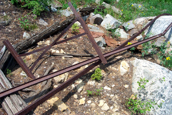 Lostlake minningremnants1 062202