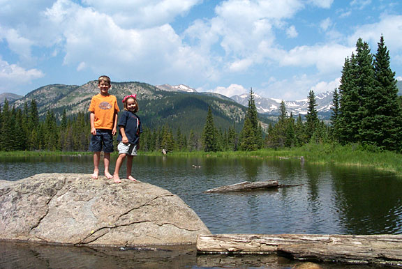 Lostlaketrail ezthea lake2 062202